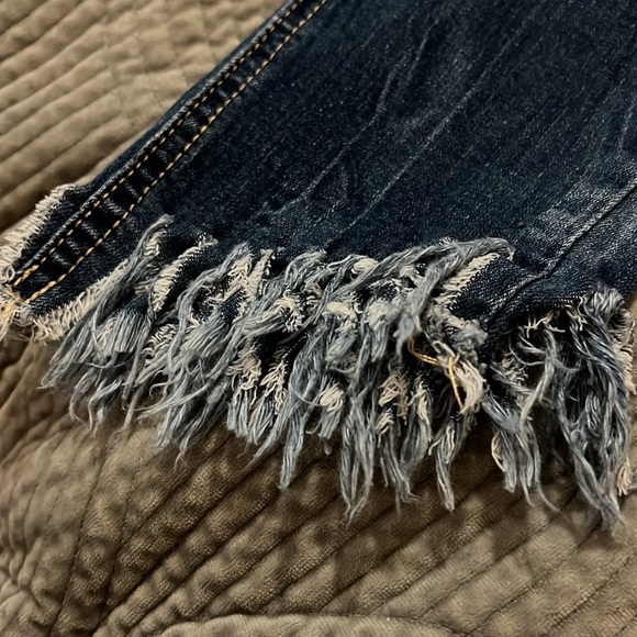 Girls size 8 jeans bundle Joe’s jeans • lucky brand - Picture 6 of 9